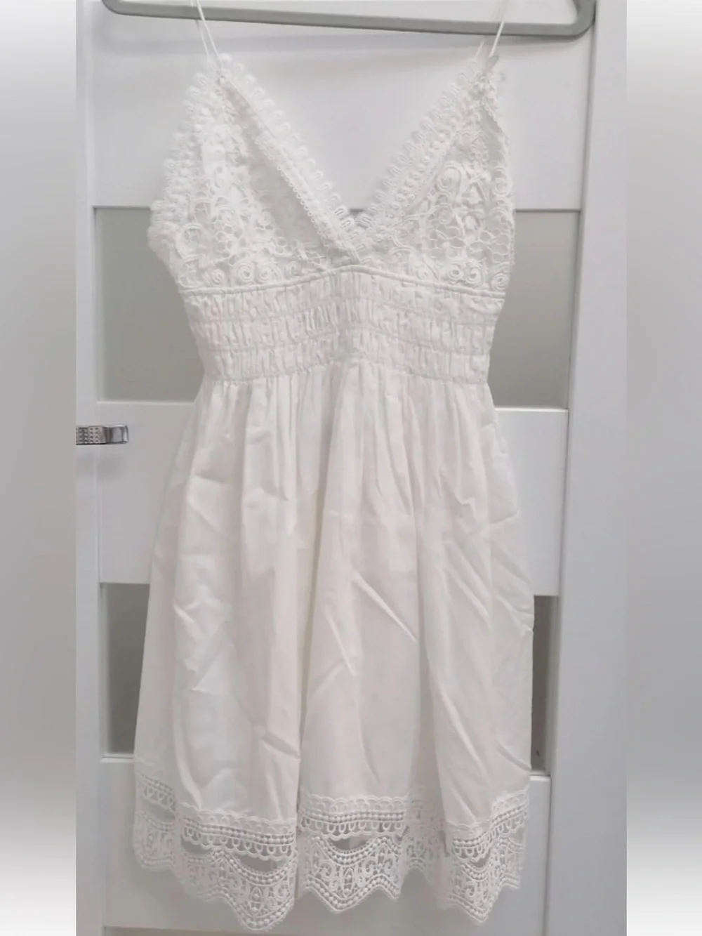 Zara White Crochet Bodice Spaghetti Strap Top - Picture 2 of 14